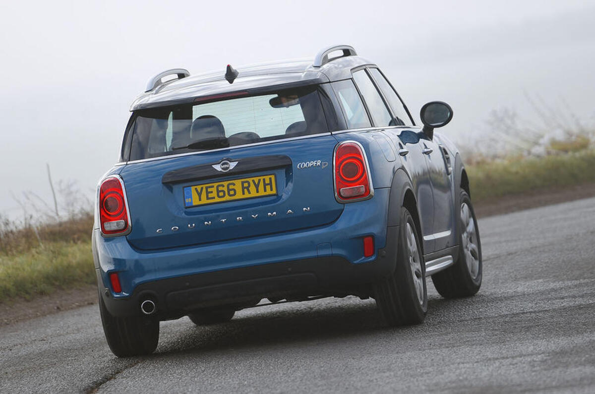 mini countryman rear cornering 0 mini countryman rear cornering 0