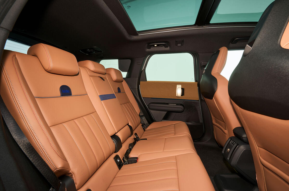 Mini Countryman rear seats Mini Countryman rear seats