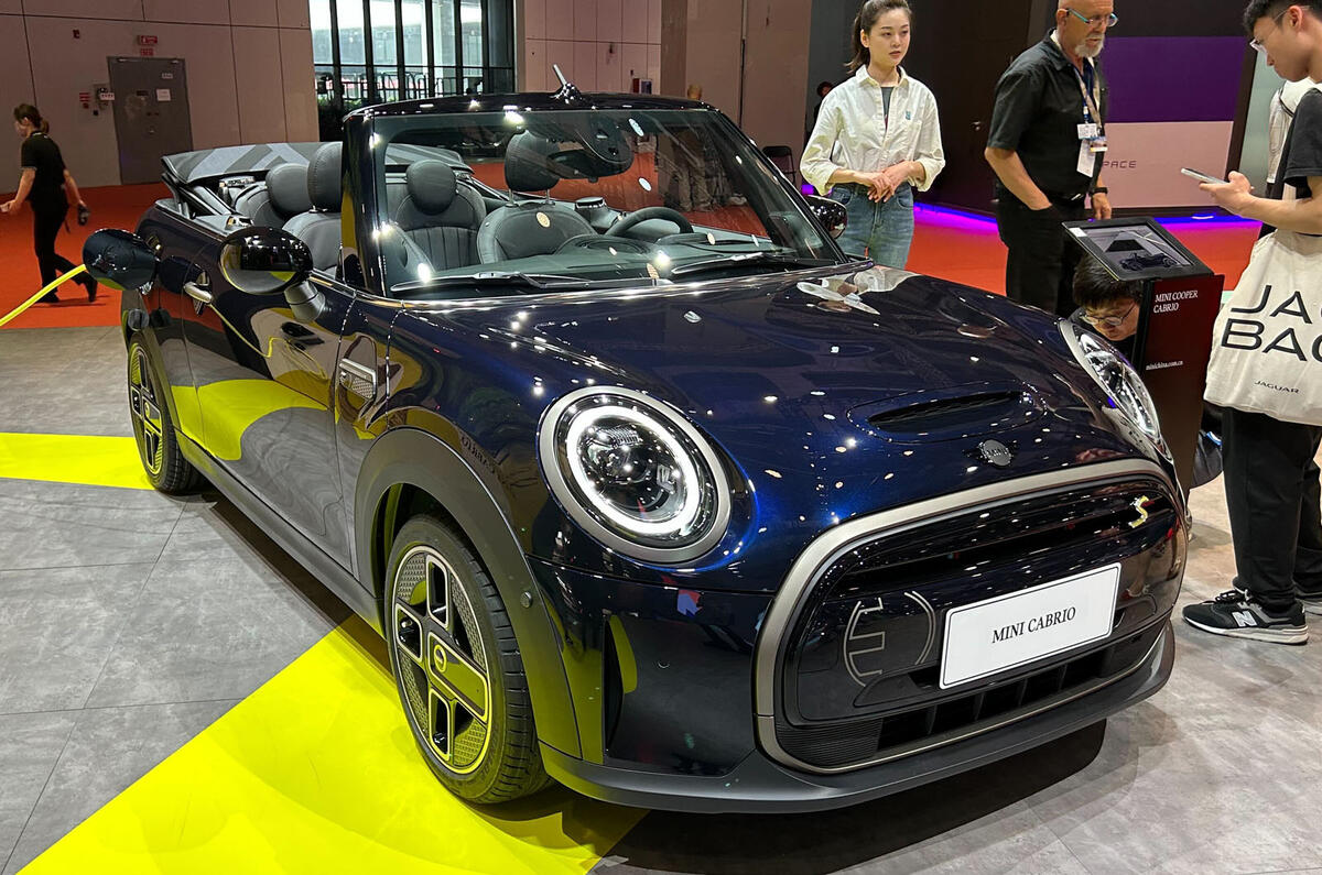 Mini electric convertible in shanghai motor show Mini electric convertible in shanghai motor show