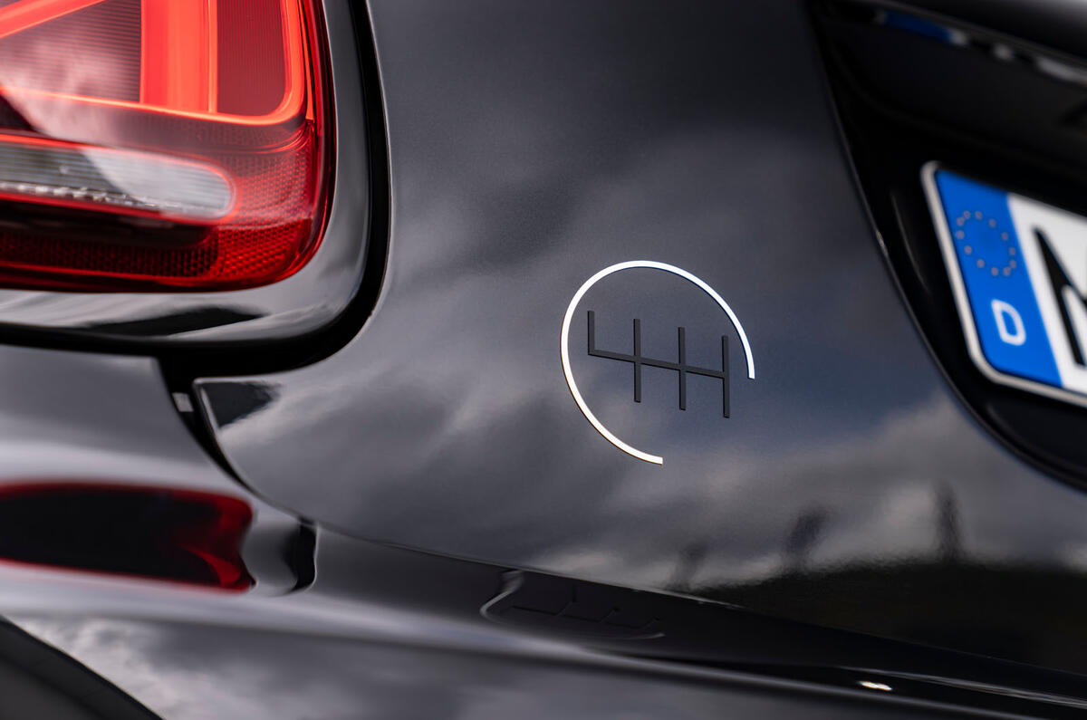 Mini JCW 1to6 badge Mini JCW 1to6 badge