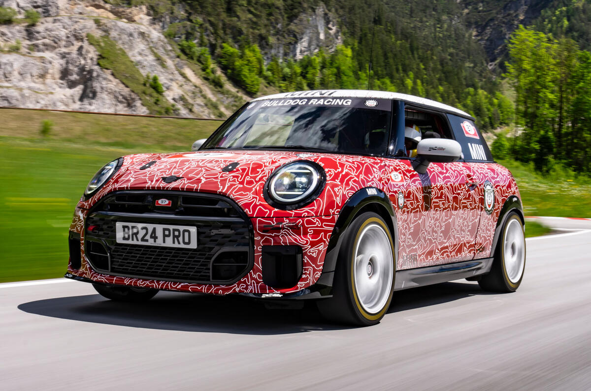 Mini John Cooper Works Bulldog Racing front quarter tracking Mini John Cooper Works Bulldog Racing front quarter tracking