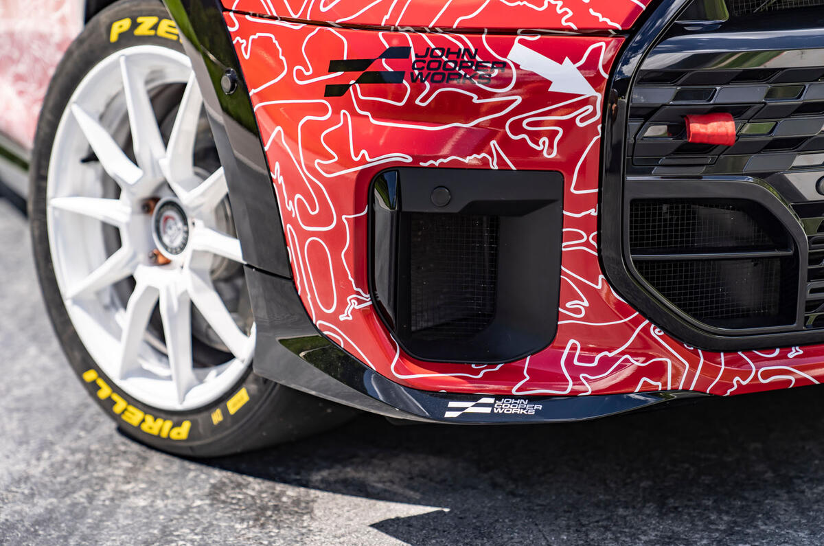Mini John Cooper Works Bulldog Racing front vent detail Mini John Cooper Works Bulldog Racing front vent detail