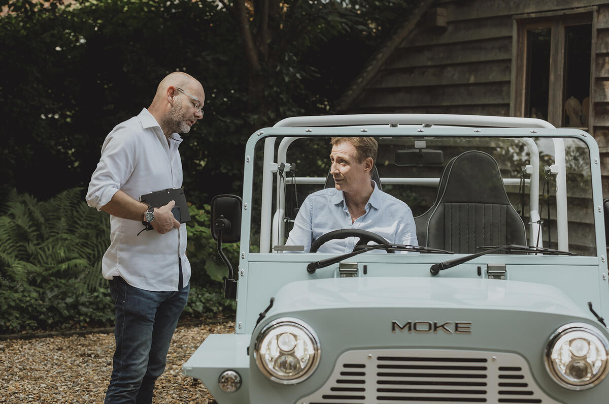 mini moke 10