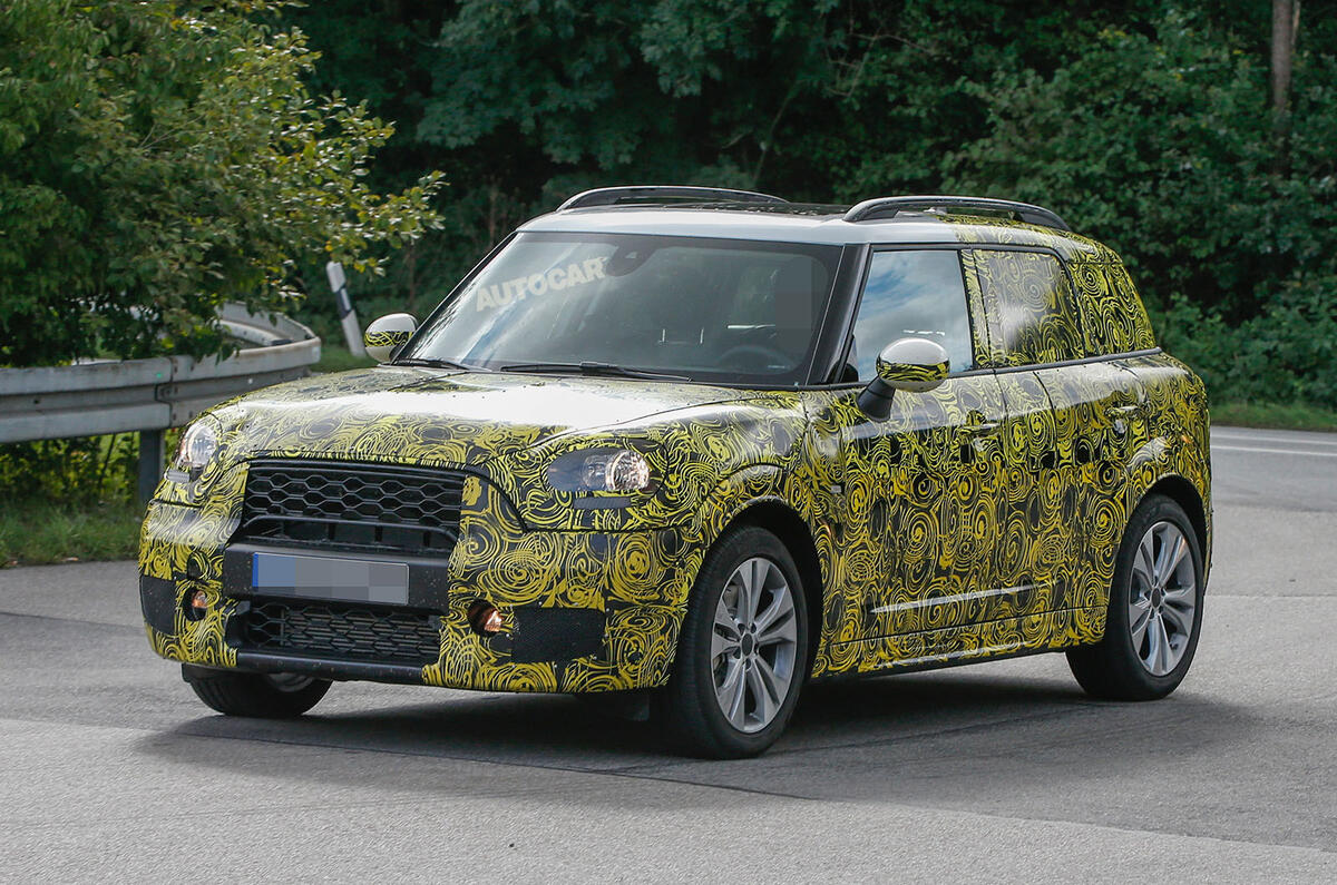 Mini Countryman spied