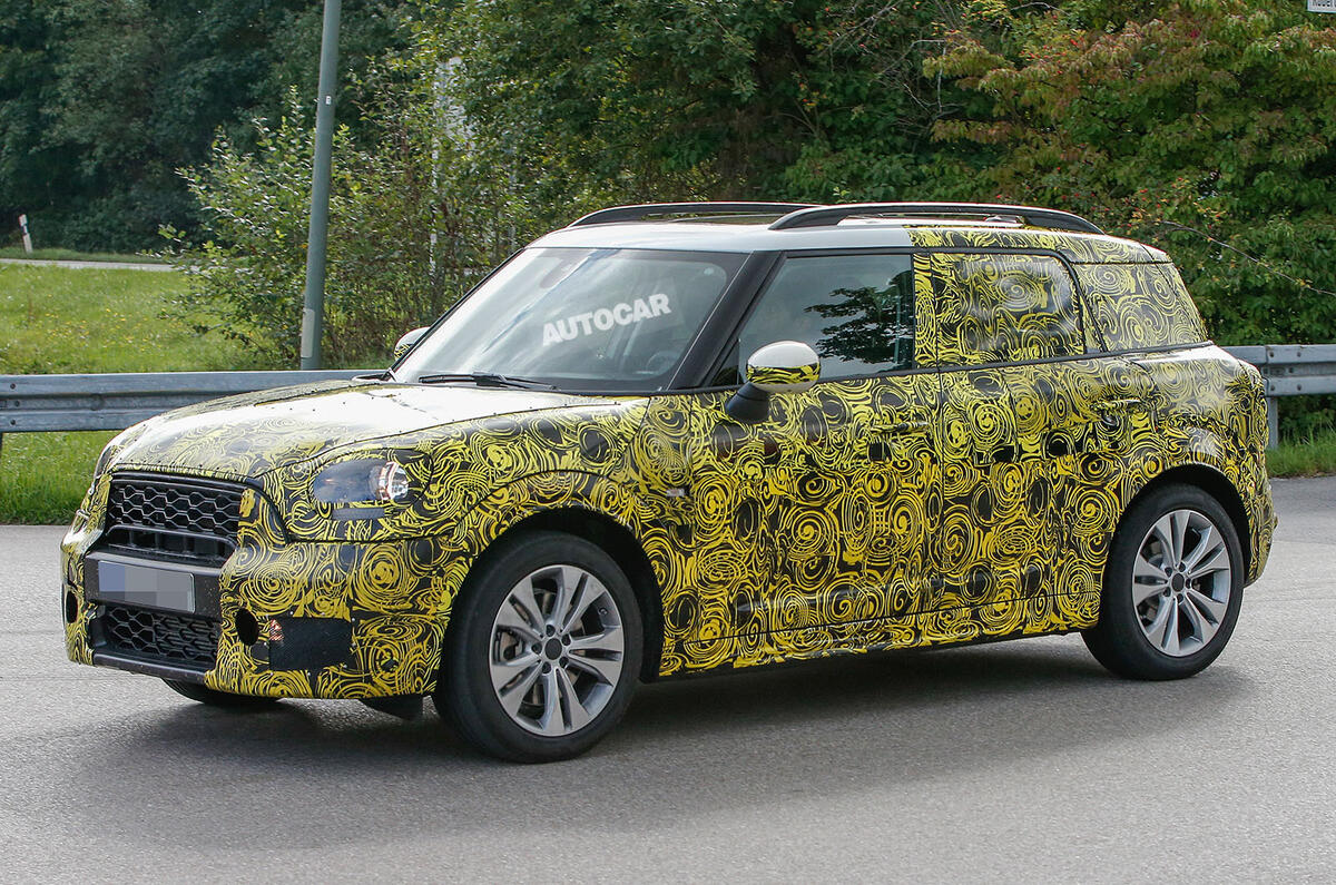 Mini Countryman spied