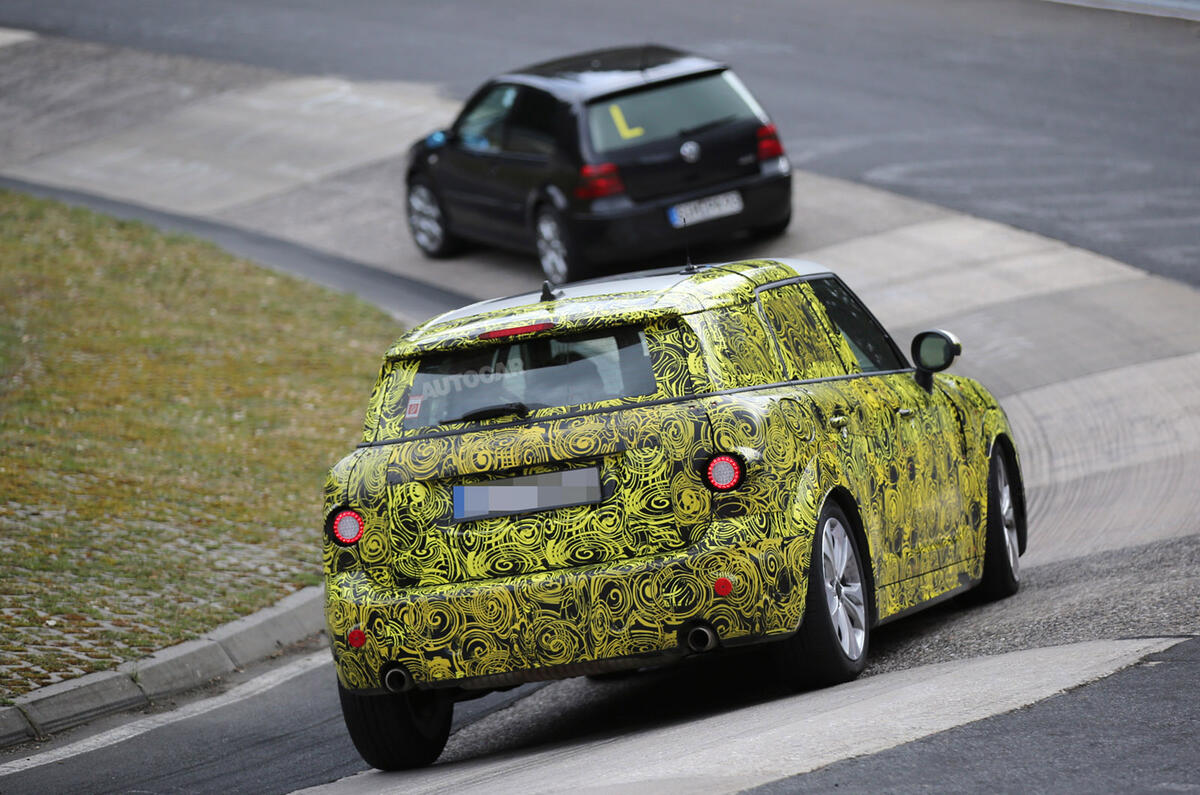 Mini Countryman spied