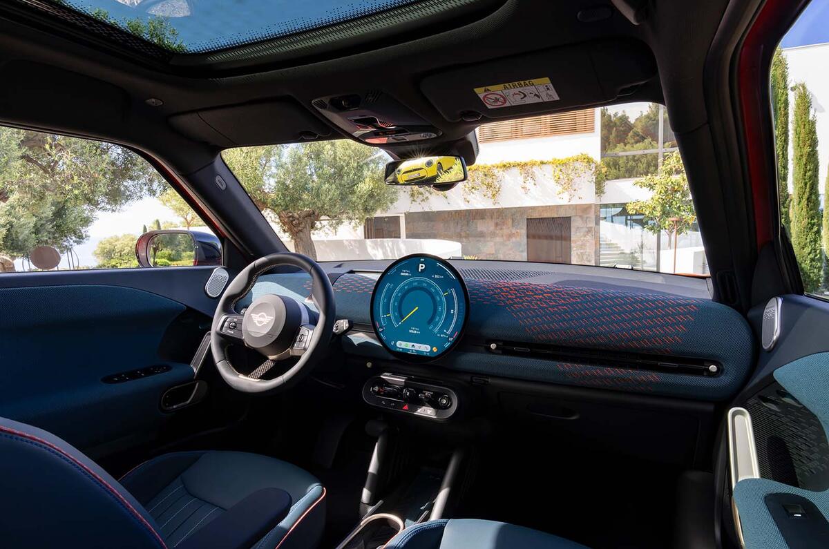 Mini Aceman front dashboard Mini Aceman front dashboard