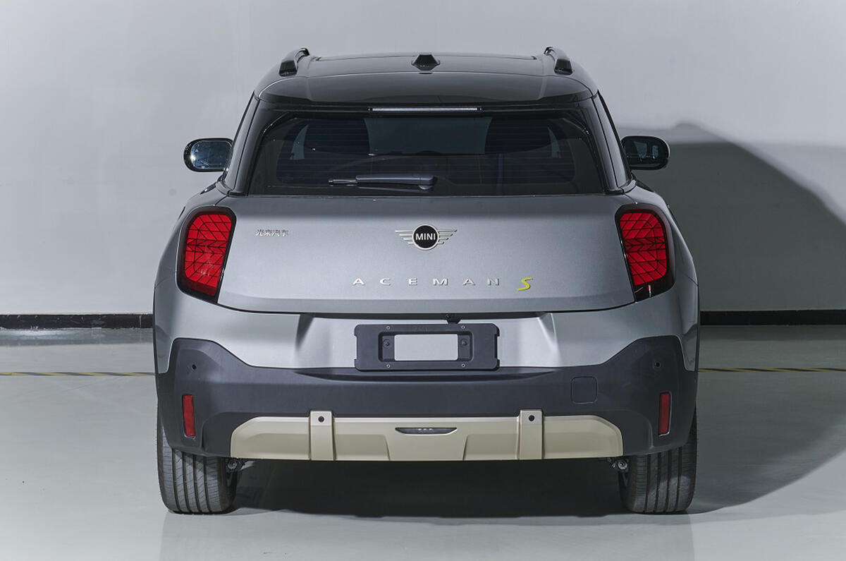 Mini Aceman S leak rear Mini Aceman S leak rear