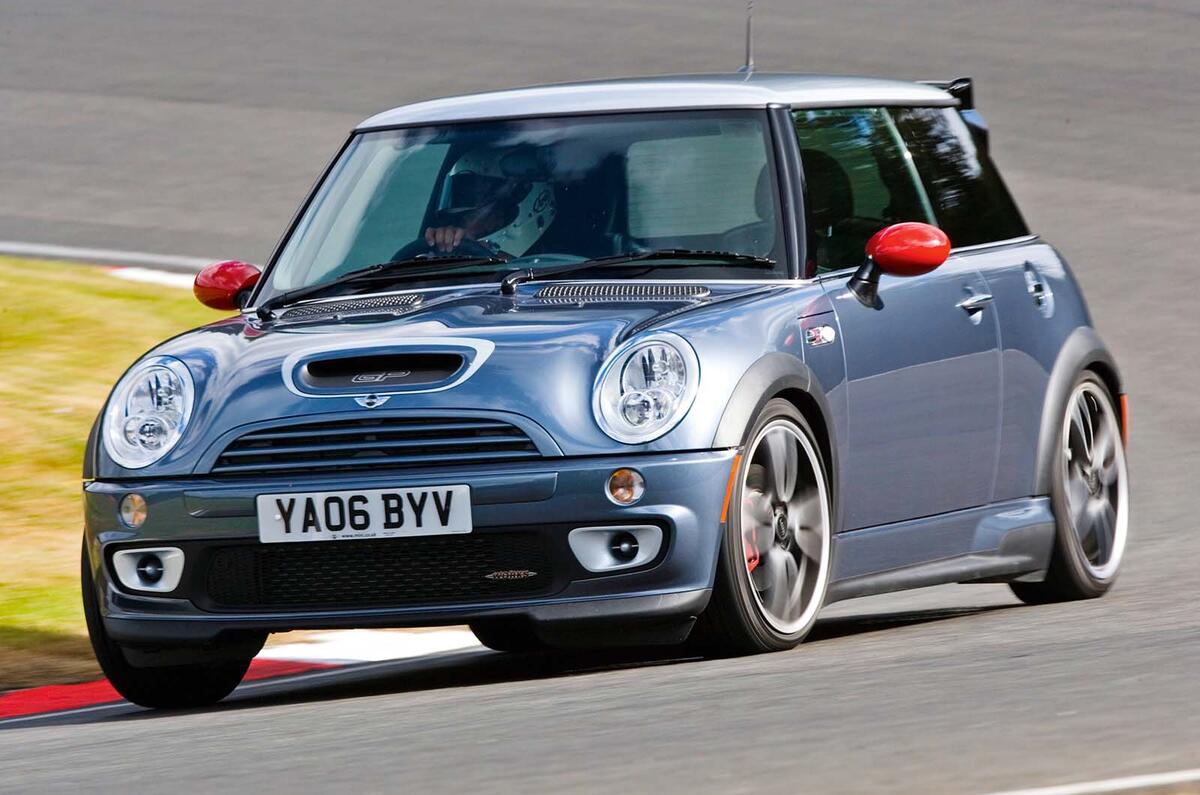 mini cooper jcw front three quarter