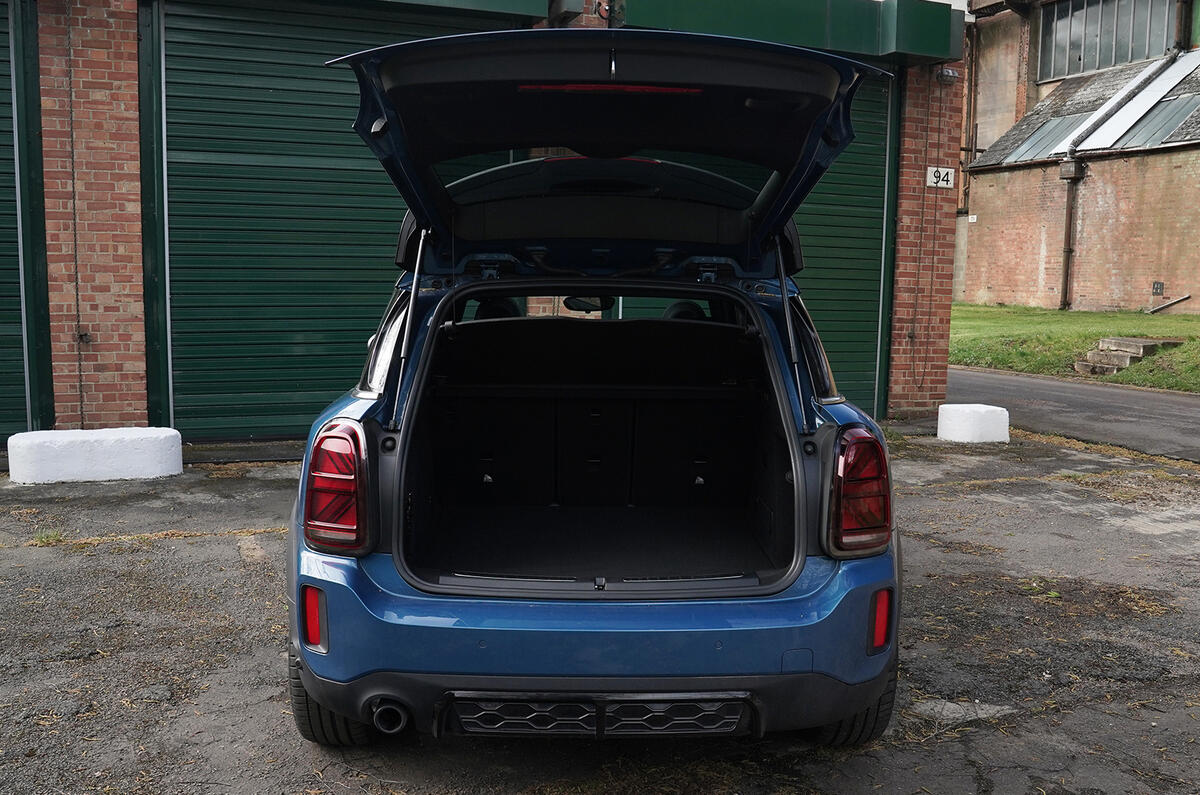 MINI Countryman boot MINI Countryman boot