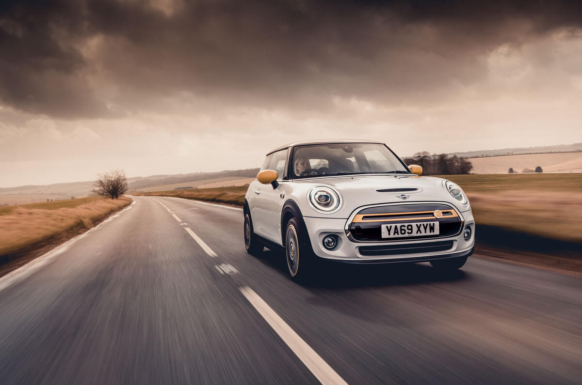 Mini electric tracking Mini electric tracking