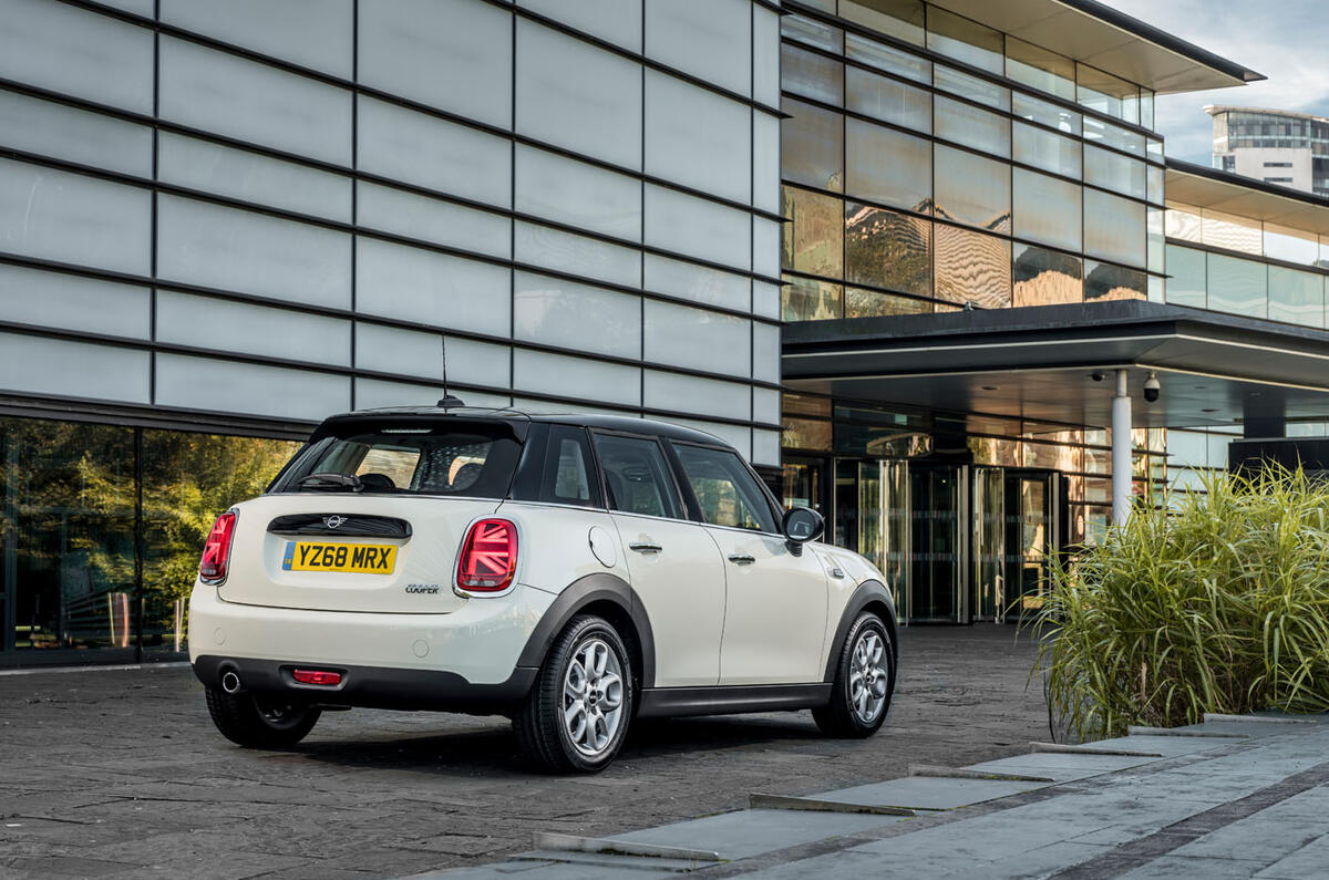 Mini 2018 model range press photos lead