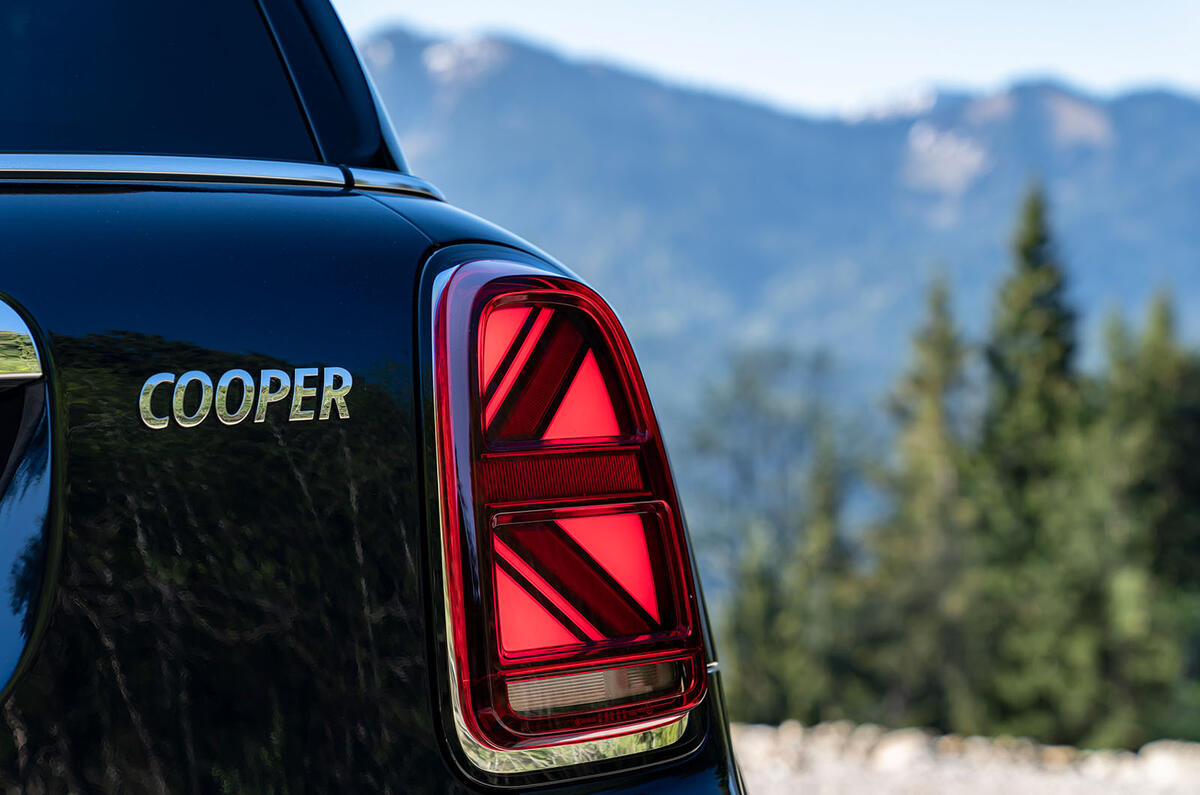 MINI Countryman: Mountain adventures MINI Countryman: Mountain adventures