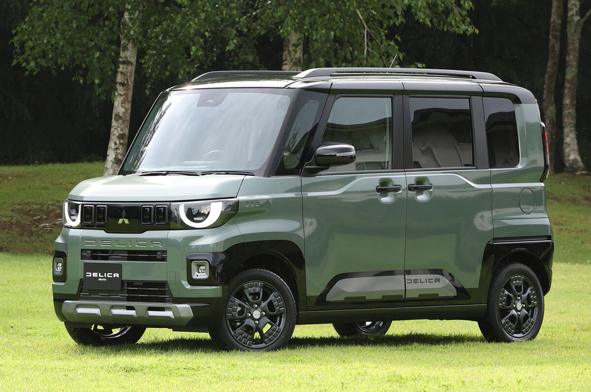 Mitsubishi Delica Mini front quarter static