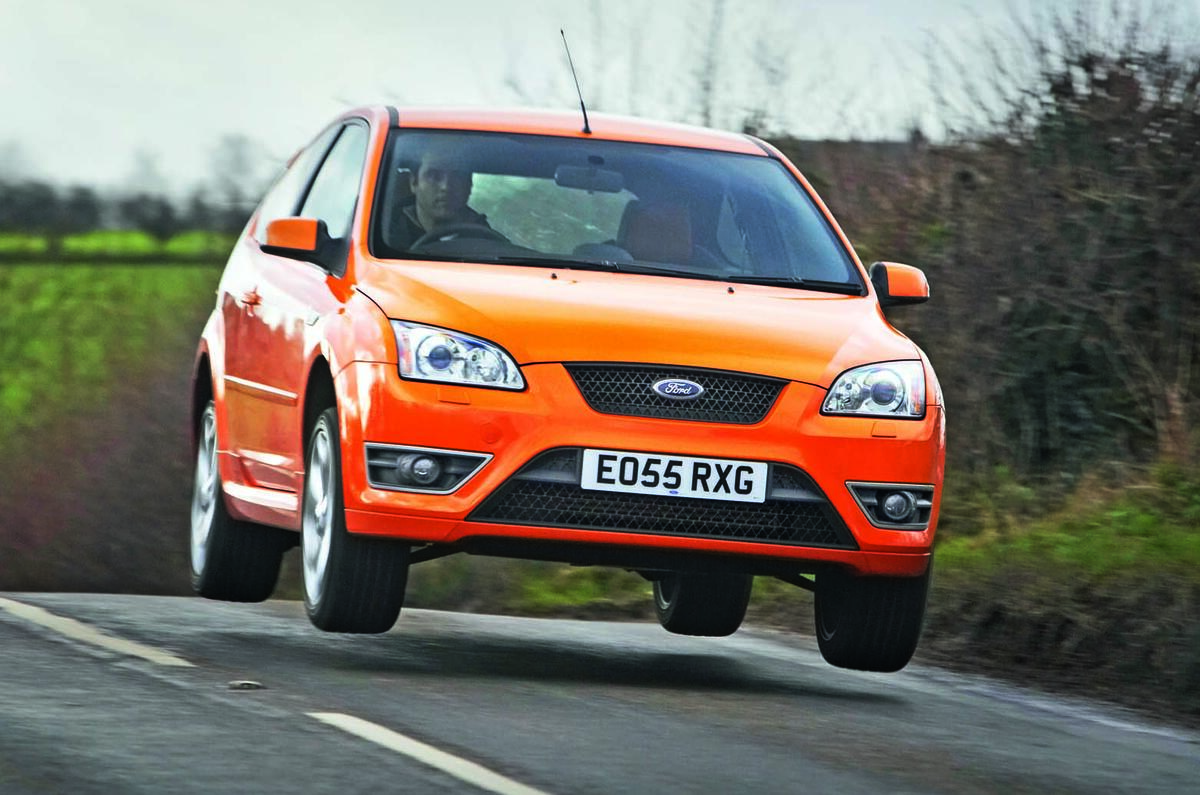 Ford GT vs Fiesta ST