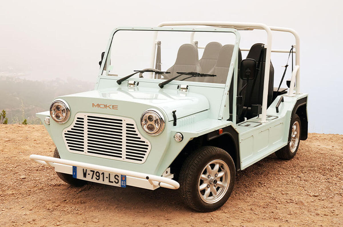 Moke Electric Californian 2022 front quarter static