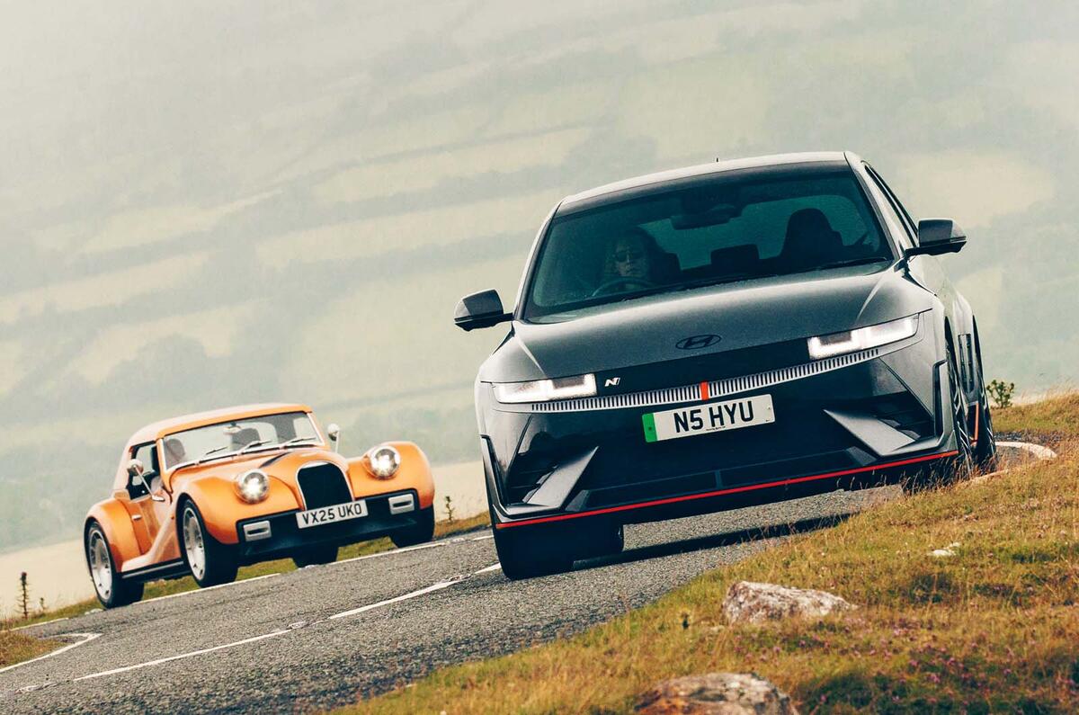 morgan supersport vs hyundai ioniq 5N twin front
