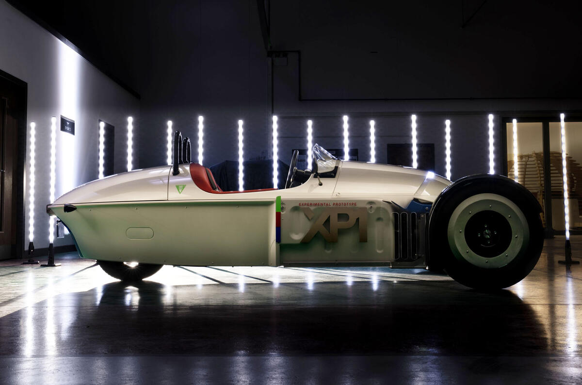 Morgan XP 1 side Morgan XP 1 side