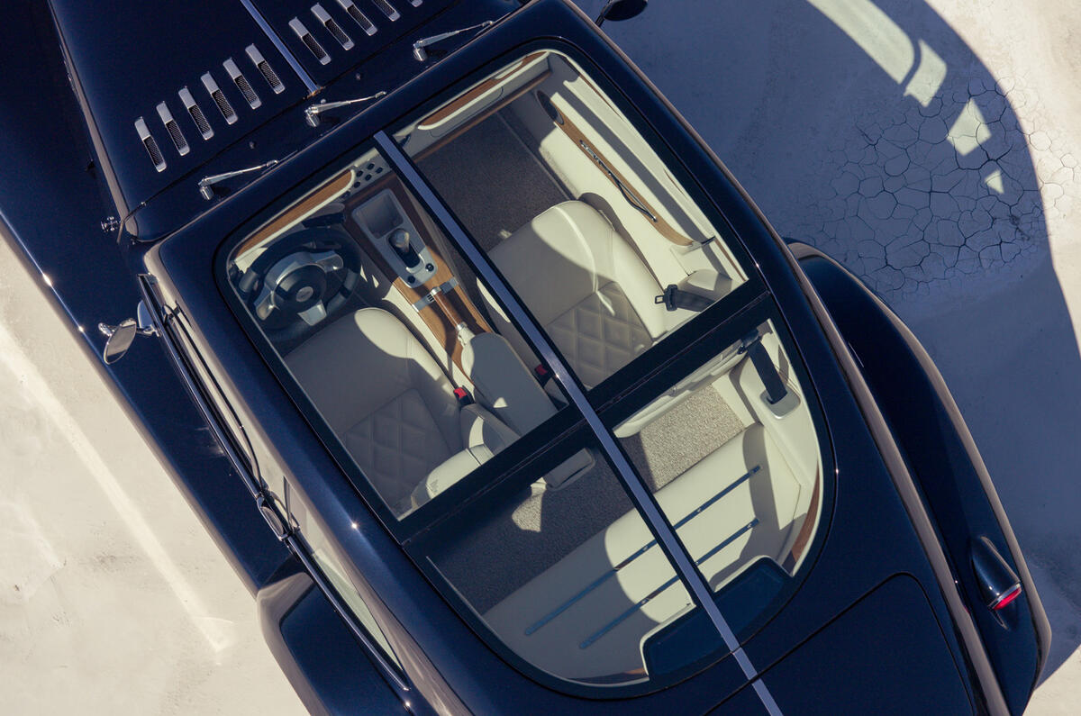 Morgan Midsummer Coupé Location Exterior 035