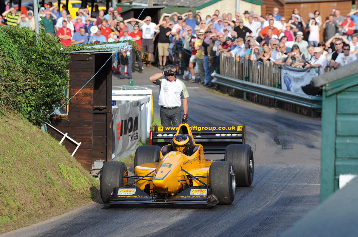 Hillclimbing in a Seat Ibiza Cupra 