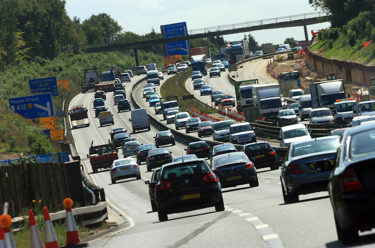 UK car registrations August 2016