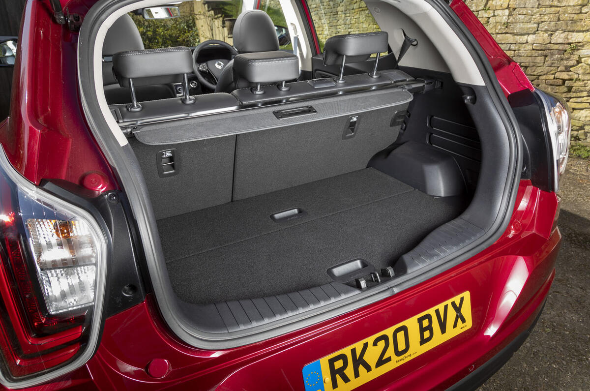 2020 Ssangyong Tivoli boot 2020 Ssangyong Tivoli boot