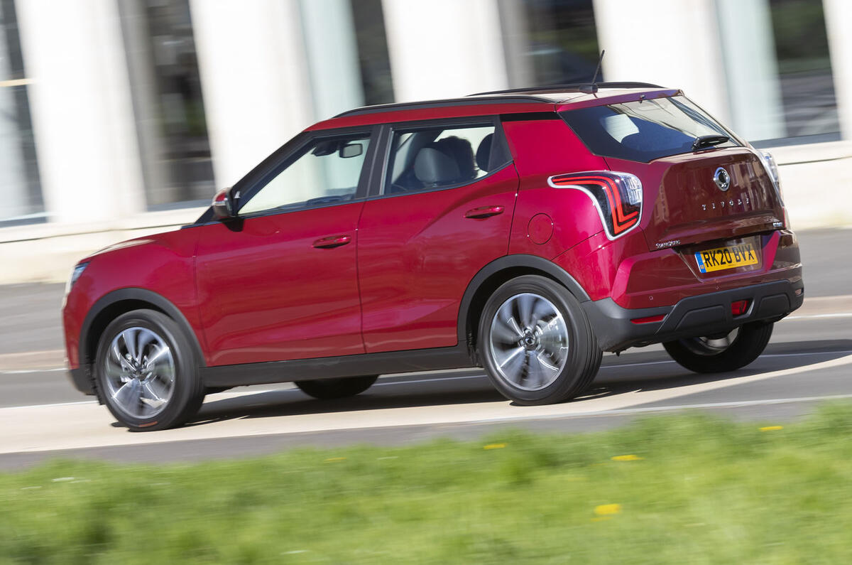 2020 Ssangyong Tivoli side 2020 Ssangyong Tivoli side