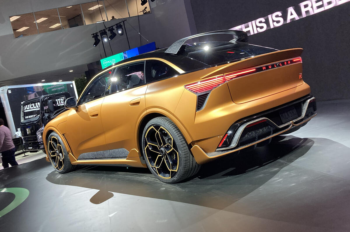 Mullen Five RS at CES 6 Mullen Five RS at CES 6