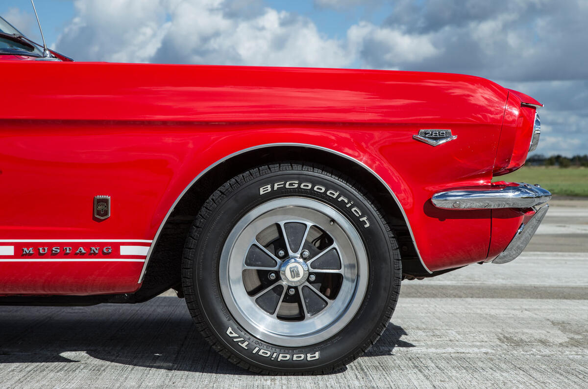 Ford Mustang wheel five generations