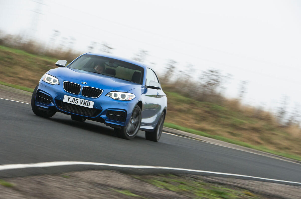 BMW M235i