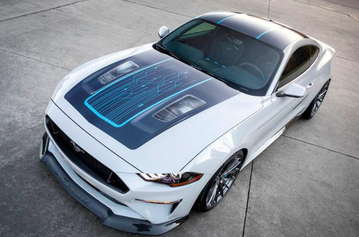 Mustang Lithium 3