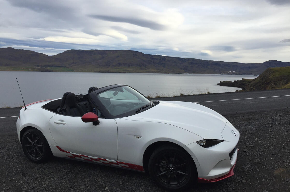 Mazda MX-5 Icon