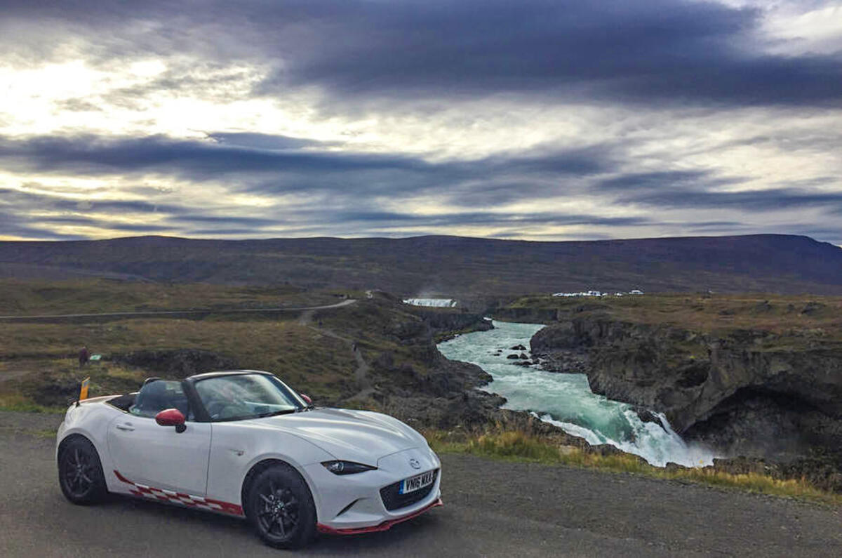 Mazda MX-5 Icon