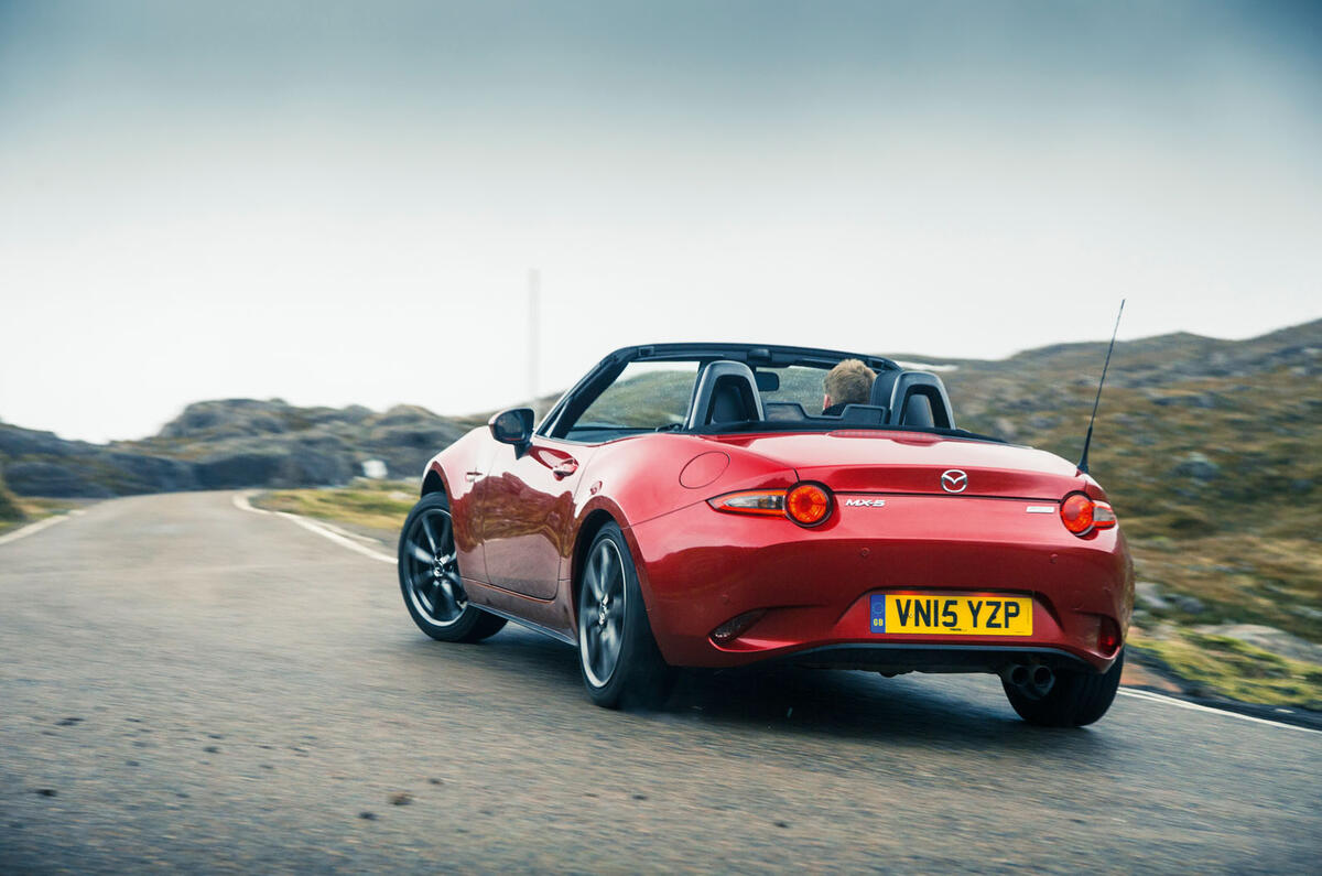 Mazda MX-5 rear