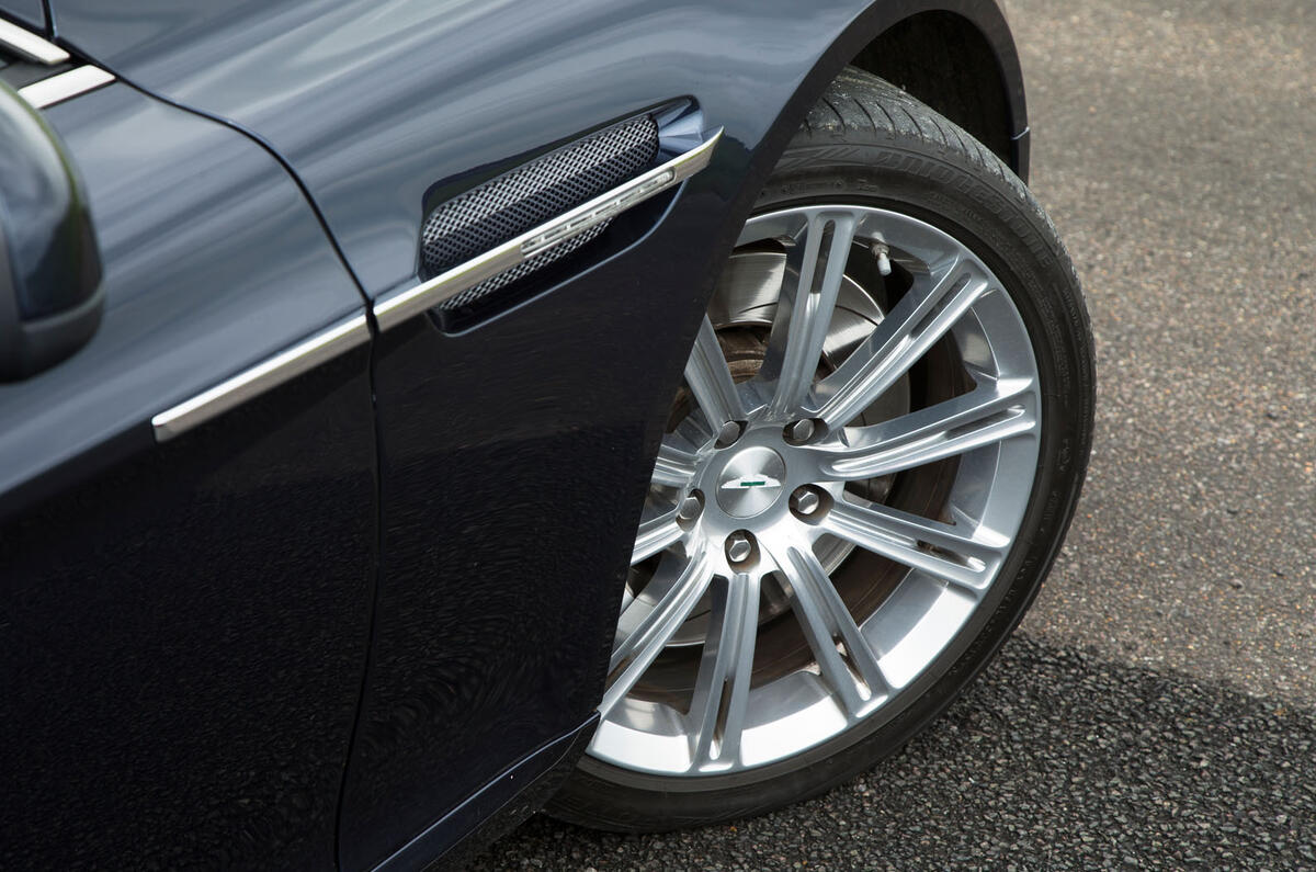 Aston Martin Rapide