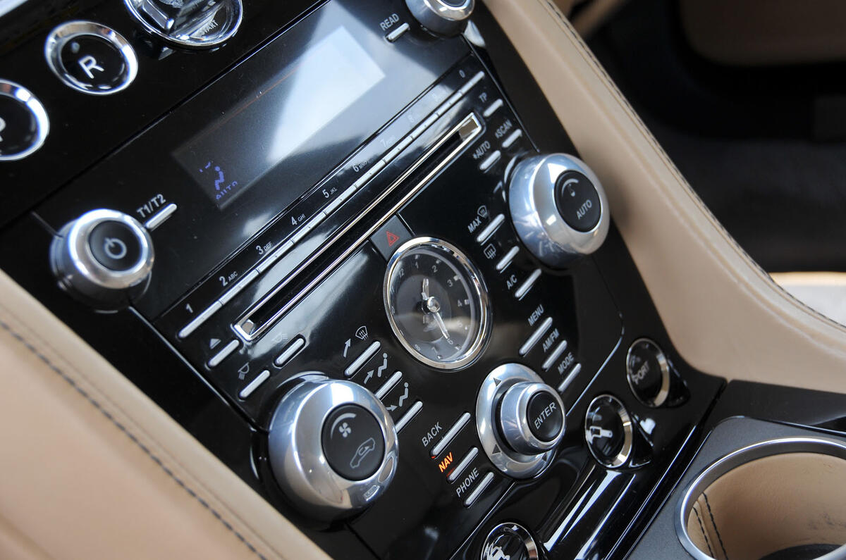 Aston Martin Rapide