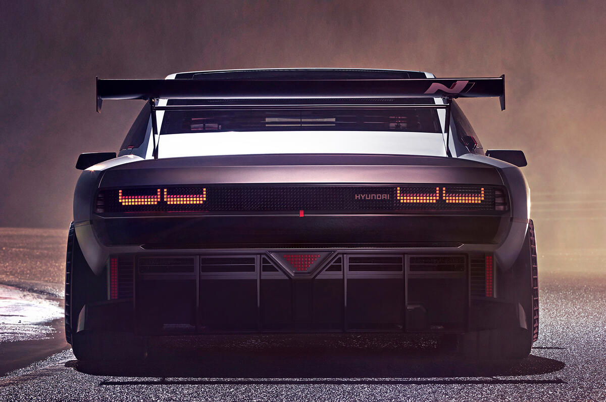 N Vision concept rear dynamic N Vision concept rear dynamic