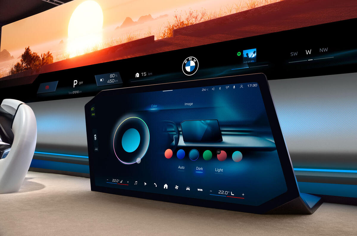 New BMW iDrive screen