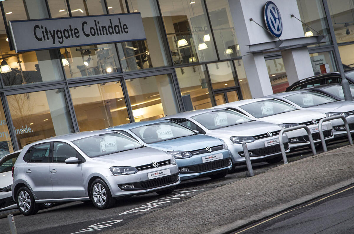 UK car registrations hit record levels in 2016 