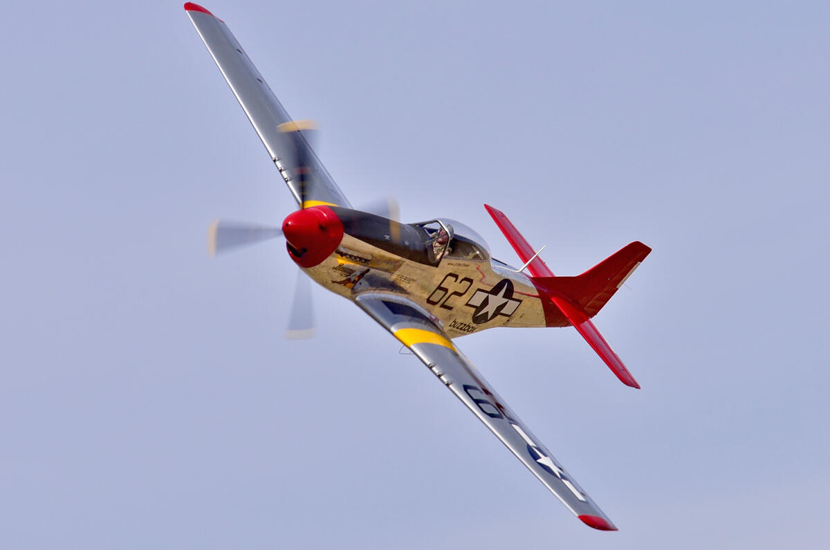 La Reno Air Racing, descritta come “lo sport motoristico più veloce al mondo”, è un mix esplosivo di tradizione aeronautica, ingegneria estrema e velocità mozzafiato.
