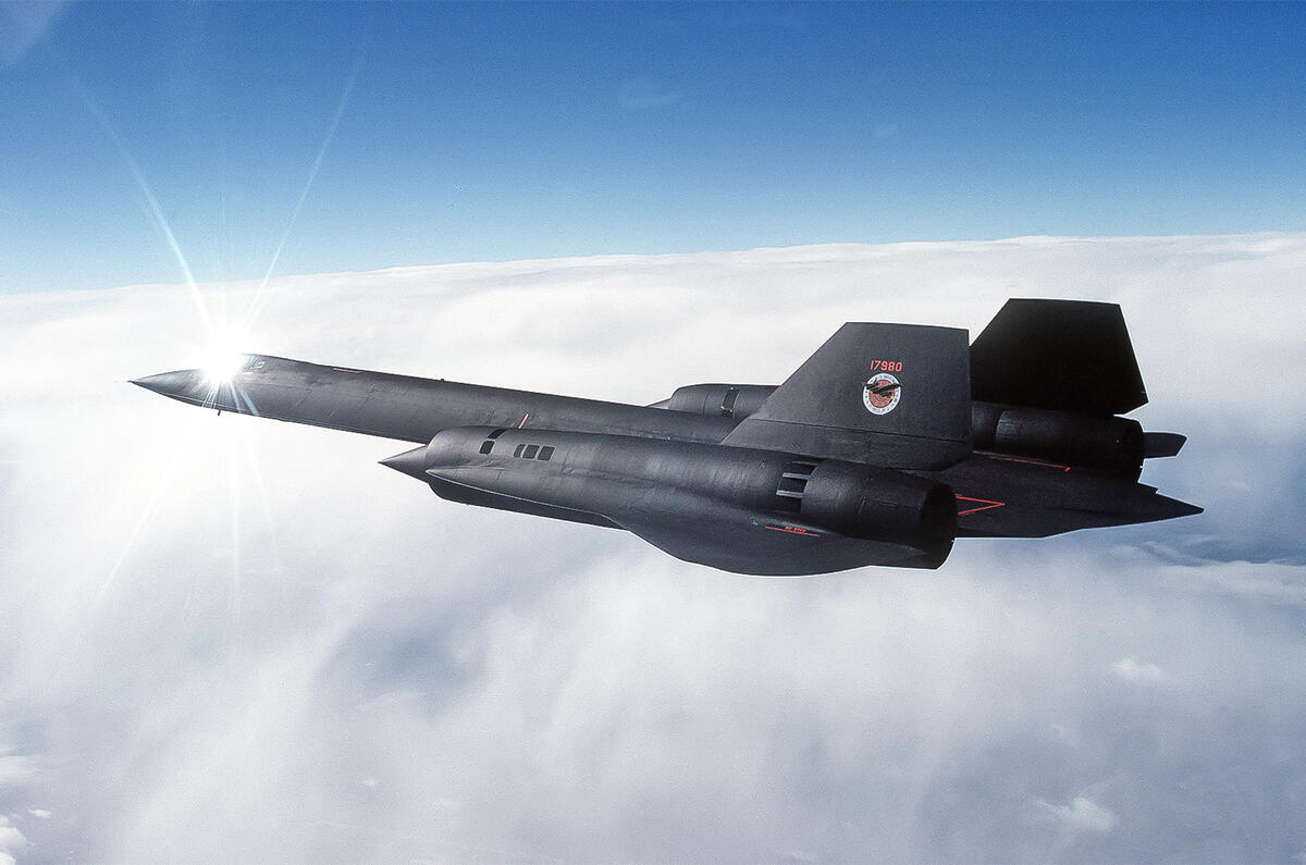 Oculto en las sombras de la Guerra Fría, había un arsenal de aviones de alta tecnología altamente clasificados. 