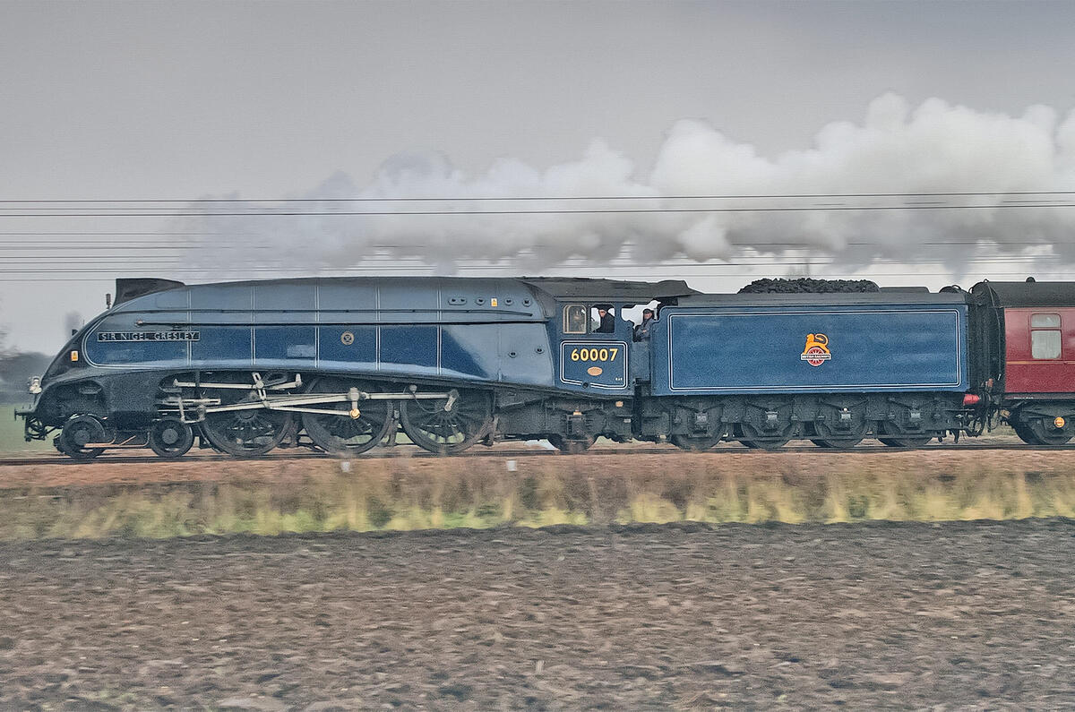 Las locomotoras de vapor son complejas.