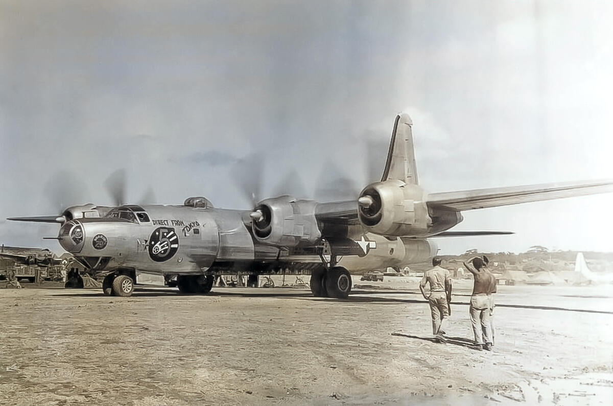 Au début de la guerre en 1939, les bombardiers les plus rapides en service sur le front étaient le Bristol Blenheim et le Heinkel He 111P, tous deux plus lents que 440 km/h. 