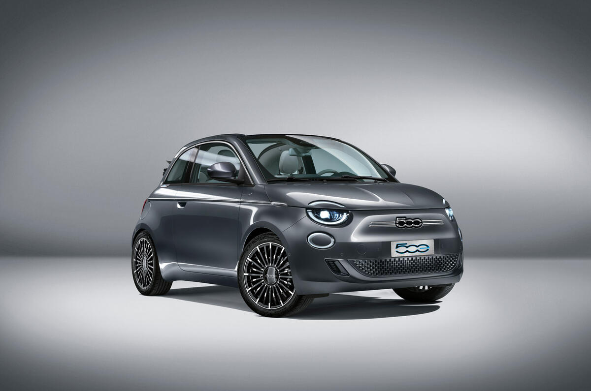 Fiat 500 - stationary front
