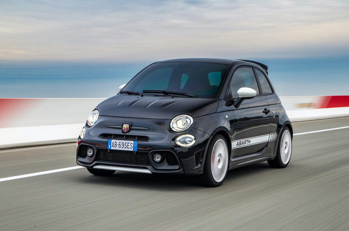 New Abarth 695 Esseesse lead 99
