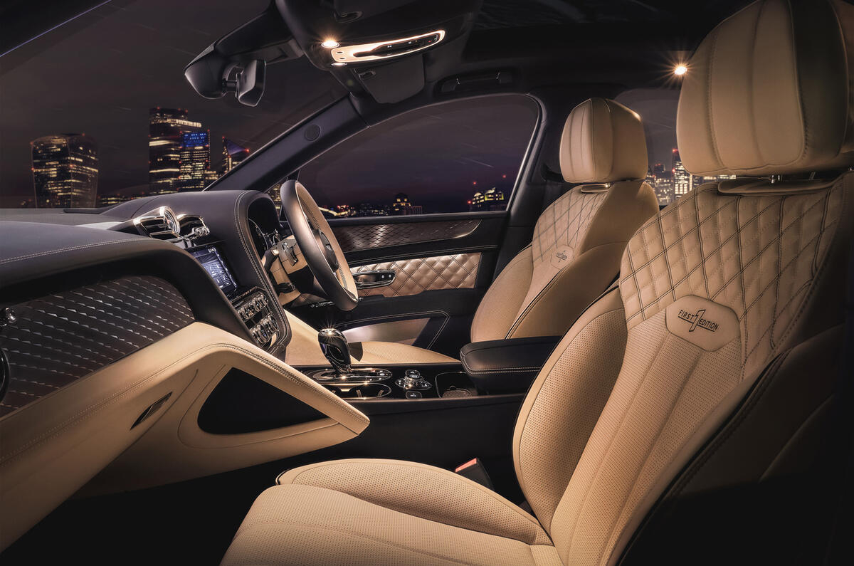 2021 Bentley Bentyaga Hybrid - front seats 2021 Bentley Bentyaga Hybrid - front seats