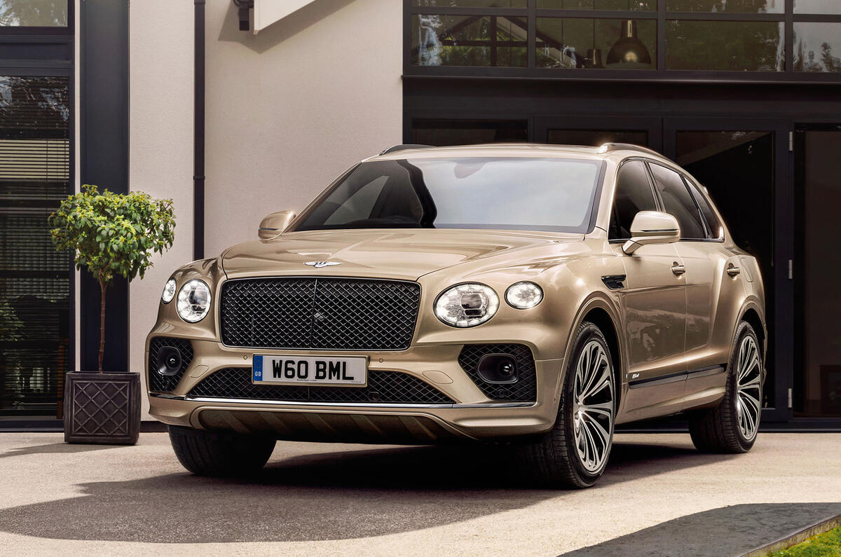 2021 Bentley Bentyaga Hybrid - front 2021 Bentley Bentyaga Hybrid - front
