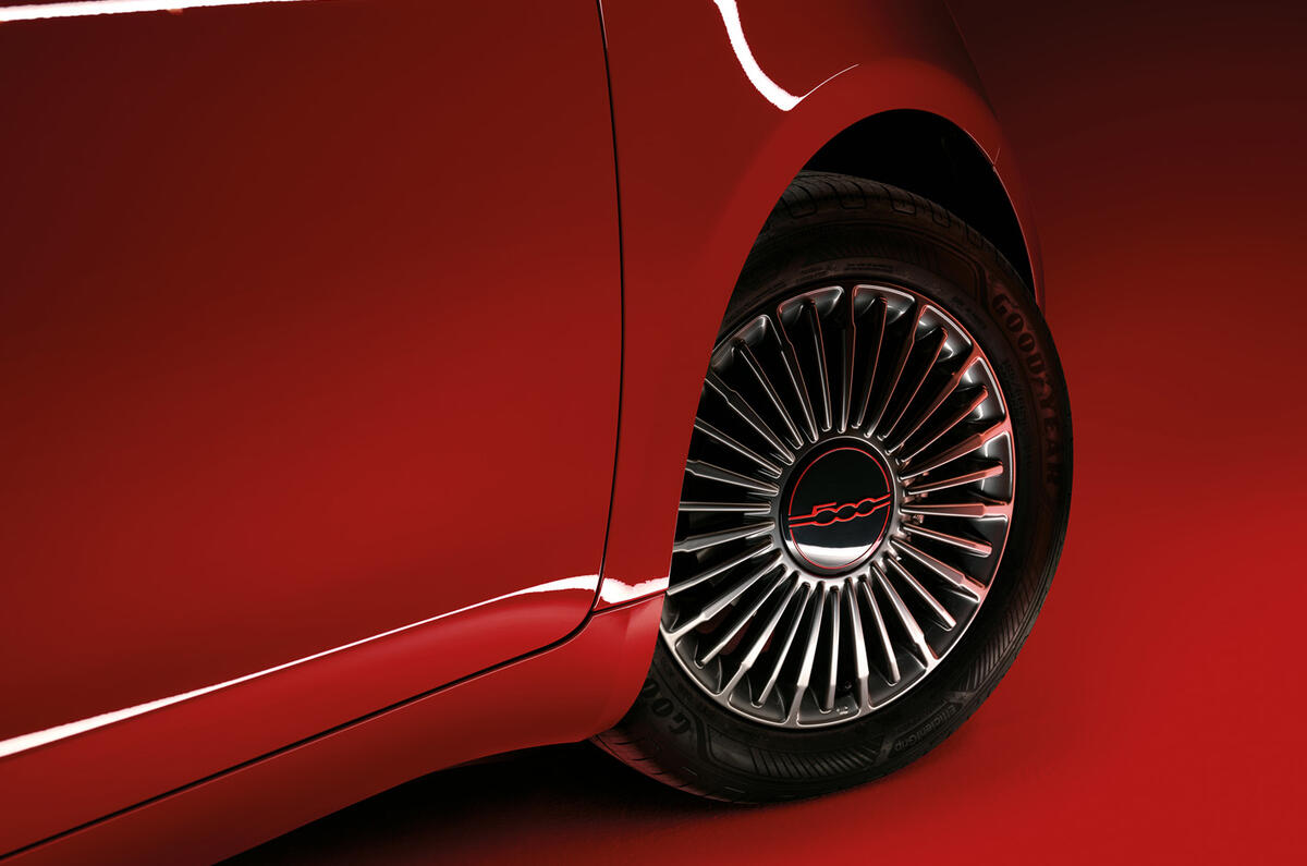 New Fiat 500 (RED) 33 New Fiat 500 (RED) 33
