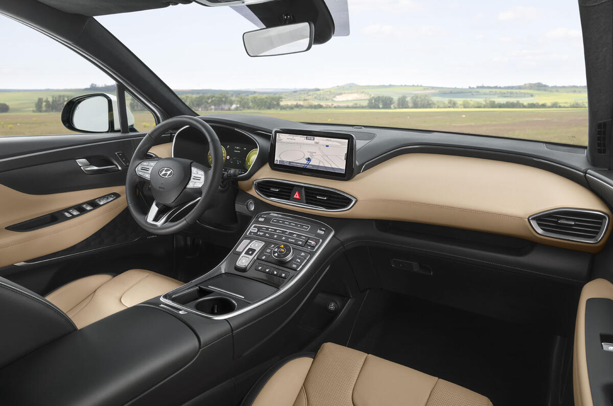 2020 Hyundai Santa Fe - interior