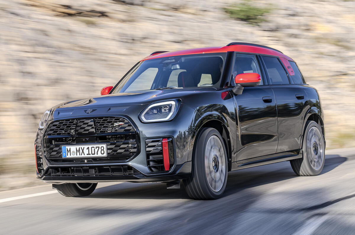 New Mini Countryman dynamic cornering New Mini Countryman dynamic cornering